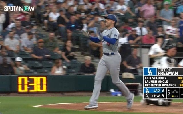 フリーマンが大谷翔平に…アベック弾で大谷に見せた“無邪気”な姿に「胸アツだな」反響続々