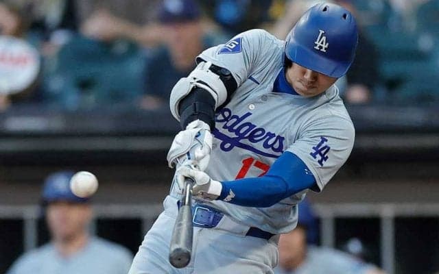 大谷翔平の特大25号…“神モード”突入に米絶賛の嵐「アンビリーバブルを超えている」