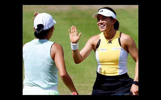  加藤未唯ペア 第1シードに敗れ4強逃す 