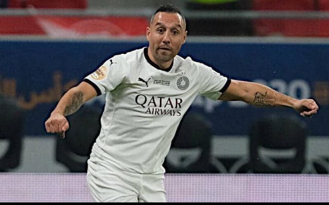 39歳カソルラが1部昇格逃したオビエドで現役続行、地元クラブに忠誠