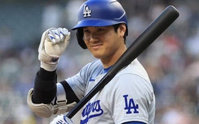 まさに“神キャッチ” 大谷翔平を打球直撃の危機から救ったド軍バットボーイに称賛の嵐「英雄的な行動に畏敬の念を抱く」