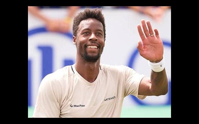 モンフィス  3年ぶりの芝大会で4強へ