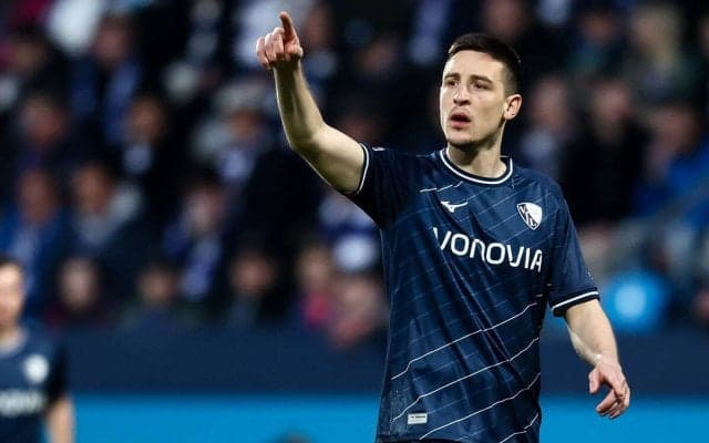 アウグスブルクがフライブルクのDFシュロッターベックを完全移籍で獲得、昨季はボーフムで浅野拓磨の同僚