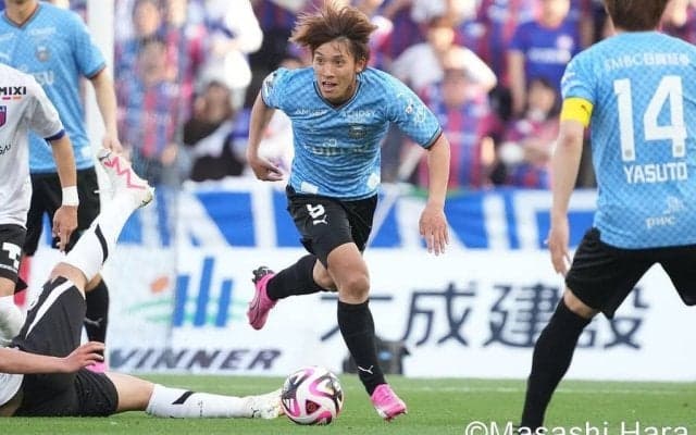 かつての2強｢横浜FM｣と｢川崎｣はなぜ凋落したのか(1)横浜FM｢史上初のACL優勝｣と川崎｢橘田の左SB起用｣、両チームに共通する｢失点」