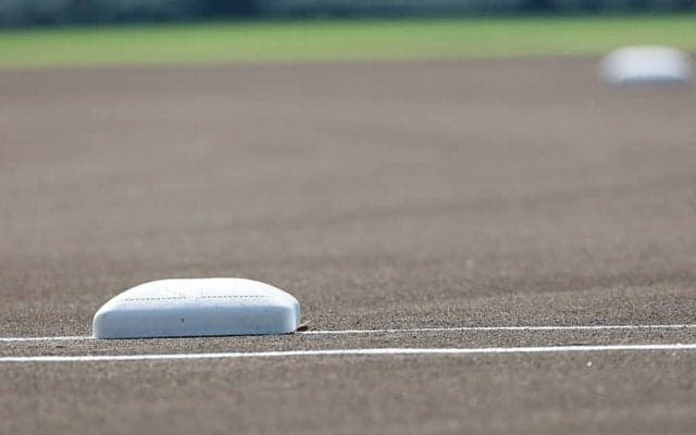 熱中症対策で“試合打ち切り”も　イニング間に暑さ計測…選手の体守る判断軸「31」