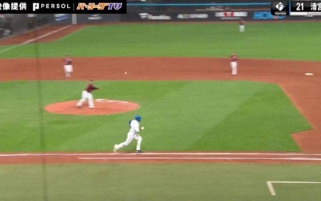 嘘だと言ってくれ…！9回2アウトからまさかの展開　楽天が痛恨ミス“ボテボテ投ゴロ→一塁大暴投”の衝撃シーン