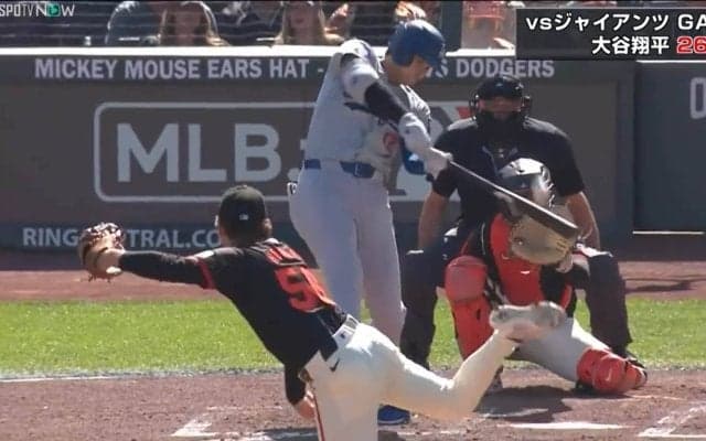 これで会心じゃないだと！？大谷翔平、十分豪快な26号ソロも本人は“不確信歩き”ミリ単位でこすった打球もフェンスを越える脅威