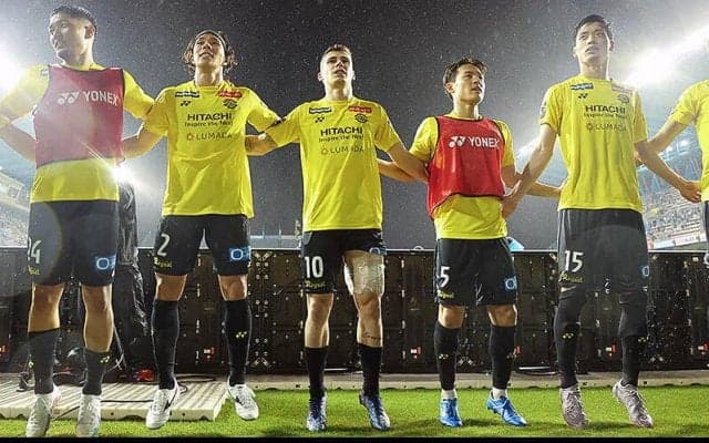 井原采配的中で後半4ゴールの柏が鳥栖に逆転勝利で7戦ぶり白星！【明治安田J1第21節】