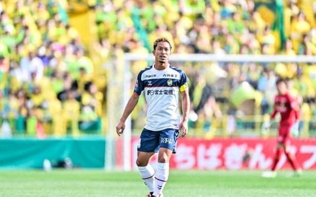 「なにこれｗ」「オシャレすぎるw」J2千葉の33歳ファンタジスタの“魅惑のノールック”ヒール弾に反響！「年間ベストゴールレベルでしょ」「アイシテル！」の声