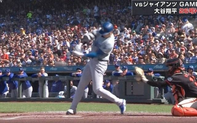 「ウソーっ！？ 芯ちゃうでしょ…！？」 大谷翔平に超人・糸井もドン引き！ もはや笑うしかない… “全球ハードスイング”の特大アーチがヤバすぎる