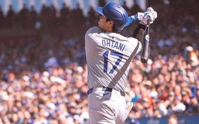 大谷翔平の“名物弾”待ち？　海に出現した衝撃の「50」…異様な光景に「すごい数」