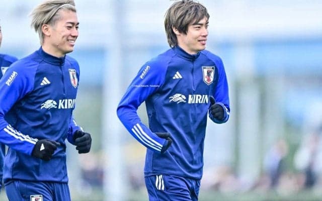 「ハニカミが可愛すぎやん」伊東純也がオフ期間中の“寂しい想い”の告白シーンが話題！「I miss Keito...」の言葉に「純也さん尊すぎます」「ほっこりしました」の声