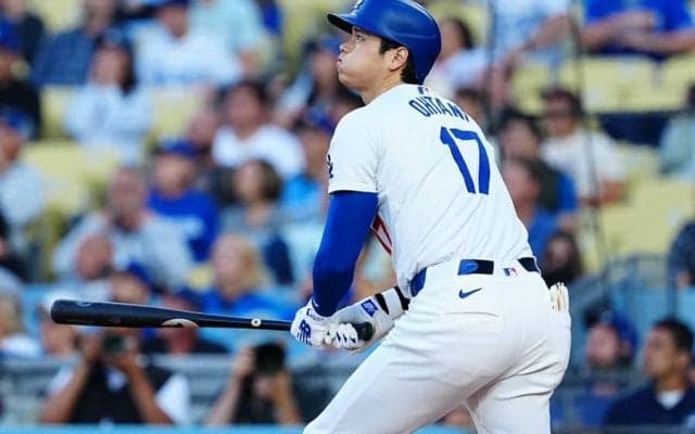 大谷翔平が達成した史上3人目の歴史的偉業「驚きだ」　“一刀流”で到達した「100-25-15」