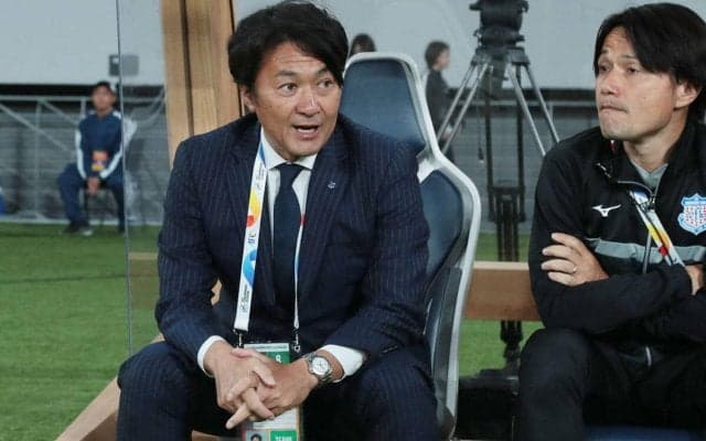 J2甲府がACLで躍進に導いた篠田善之監督と契約解除、新監督には今年S級ライセンス取得の大塚真司コーチが就任