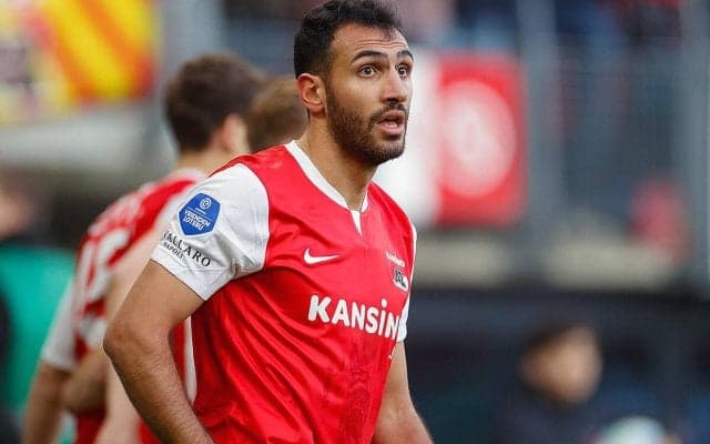 ベンフィカが昨季エールディビジ得点王を獲得！　AZ菅原由勢の同僚