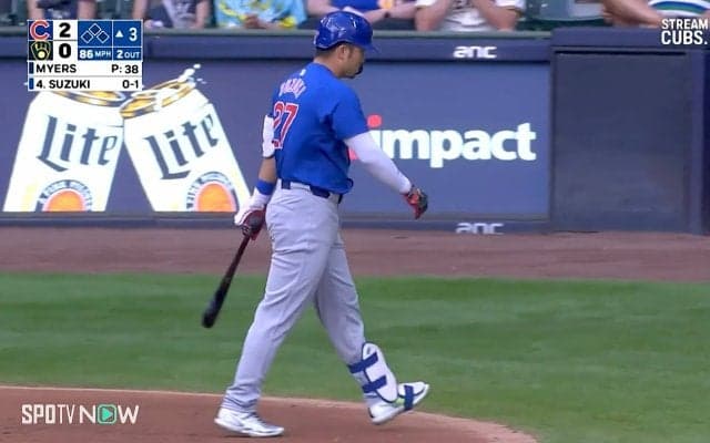 “殺気立つ”鈴木誠也が怒り爆発！ ボール球で三振→直後に凄い音…勝利への執念滲む“一瞬の出来事”