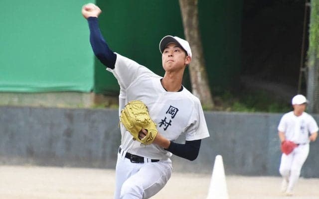 四国に現れたとんでもない逸材・岡村宝（高知商） 12球団のスカウトが視察したその魅力とは？