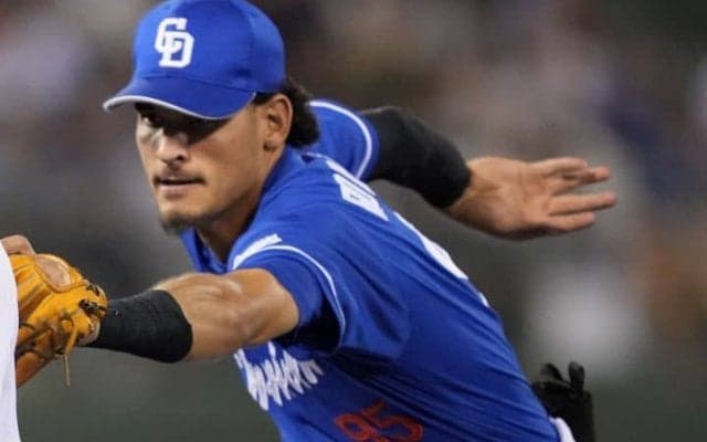 立浪中日で話題沸騰の＂プロスペクト＂　華麗なる守備シーンに「肩マジで強い」「GG賞狙える」