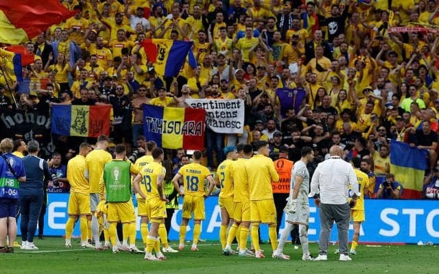 ユーロ敗退ルーマニア代表が開催国ドイツに「アットホームな雰囲気を作ってくれてありがとう！」　ロッカールームも綺麗に清掃