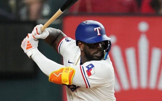 ボール2個分外れたのに…元G助っ人への“疑惑の判定”に地元局苦言「何度も見られる」