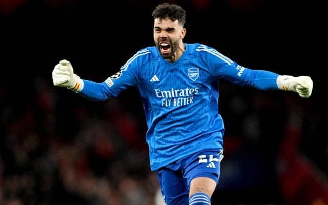 アーセナルがスペイン代表GKラヤを確保！ ブレントフォードから買い取り「ようやくアーセナルの選手だと言える」