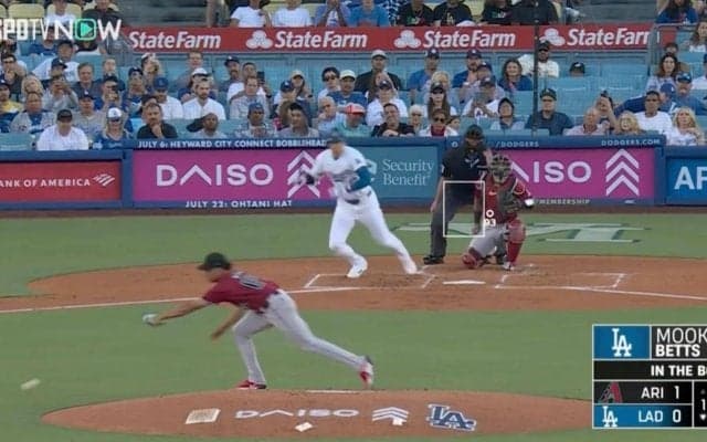 心をへし折った…！ 大谷翔平、 容赦ない“高速ヒット”がヤバすぎる　新人投手のリアクションが話題に「格の違い」「どこ投げても打たれる恐怖」