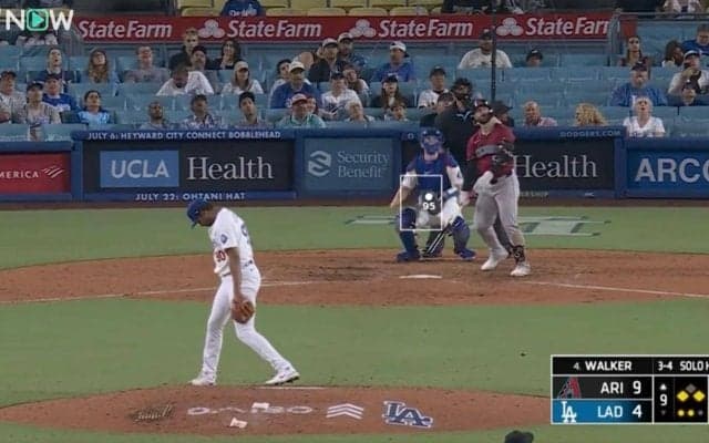 どこ見てんだよ！ ドジャースの息の根を止めた… 豪快弾を被弾したド軍投手の様子がおかしくなる　ファン騒然「こらアカンわ」「心が折れた」