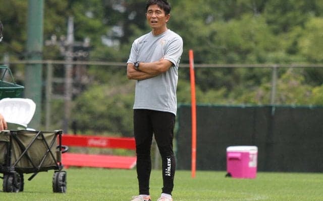 東京Vの城福監督「非効率、間違いもあるけどやり切る」…原点回帰でC大阪撃破へ