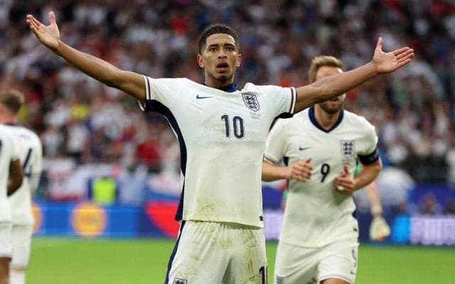 奇跡の同点バイシクル→股間を掴むパフォーマンスのベリンガムは執行猶予付きの1試合出場停止処分、スイス戦は出場可能に