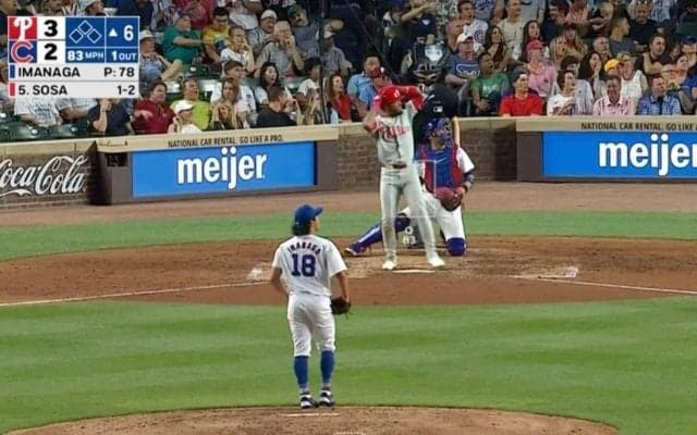 球場騒然！ 一体、何が起こった…！？ 今永昇太の“魔球”でアクシデント発生　フルスイングしたバッターの様子がおかしくなる「怖すぎるだろ」「飛ばしすぎ」