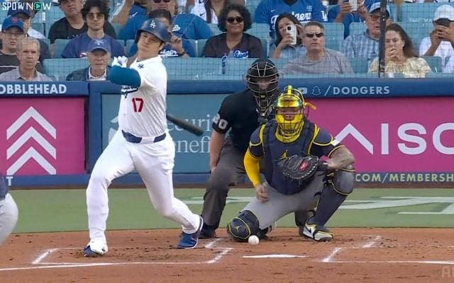 大谷翔平、メジャー通算200号に王手なるか？第1打席は“微妙判定”で空振り三振 スタジアム落胆