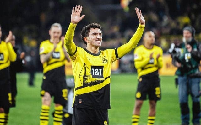 ドルト退団マテウ・モレイが故郷の古巣マジョルカに加入…