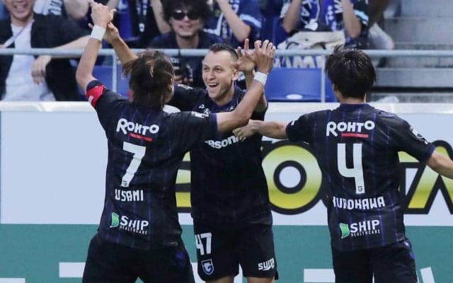 G大阪が最多4発で力強い仕切り直しに成功！　横浜FMは4連敗【明治安田J1第22節】