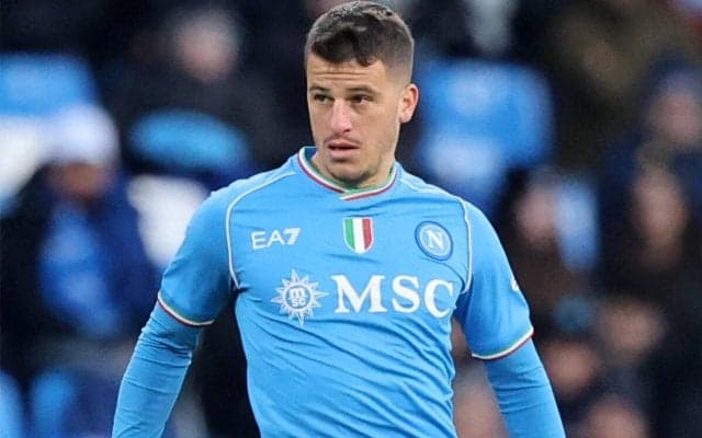 ナポリ退団の元ドイツ代表MFデンメ、ヘルタ・ベルリンに完全移籍で4年半ぶりの母国復帰