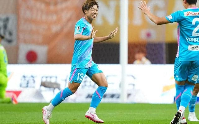 横山歩夢が2ゴールの躍動！ 鳥栖が今季2度目の2連勝で貴重な勝ち点3、6月無敗の新潟を下す【明治安田J1第22節】