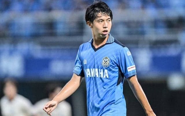 パリ五輪選外の磐田DF鈴木海音が「目が覚めた時に悔しい気持ちが…」と語る中で見せた熱い行動。川崎戦後に、ライバルで盟友の高井幸大に送った「直接のエール」