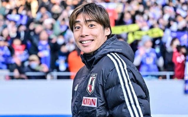 「センターITO」「もはや俳優純也！」伊東純也のスタッド・ランス新ユニフォーム紹介動画“ど真ん中出演”にファン歓喜！「純也さん見ぃつけた」「よく似合ってる〜」の声