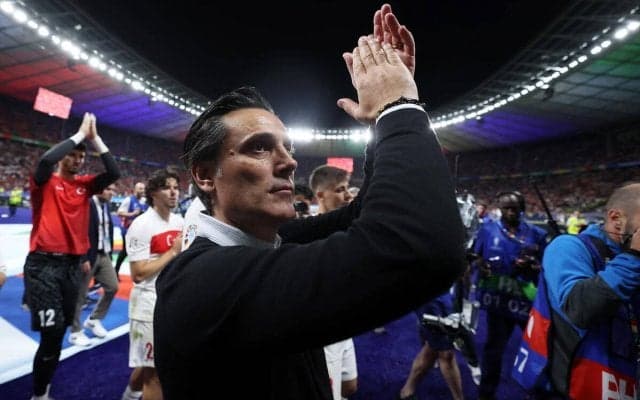 「よりリスペクトされるだろう」トルコは若手の躍動もベスト8で力尽きる…モンテッラ監督は今後に期待「未来は我々の味方」