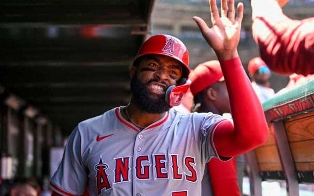 HR“トップ”なのに打率1割台…エ軍元有望株は「当たれば飛ぶ」　極端すぎる数値に衝撃