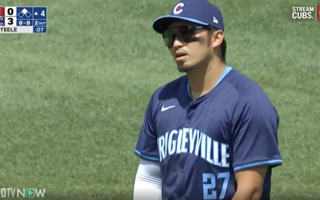 鈴木誠也、怒りのパンチ！ 一体、何が起こった…！？ まさかの落球にグラウンドをぶん殴ってブチギレ