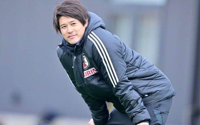 「うっちー！LAなの？」ロサンゼルスで元日本代表トリオの“食堂スリーショット”が実現！「最近イチの笑顔見せる麻也」「ウッチーの無精ひげ？珍しいな！」と話題に