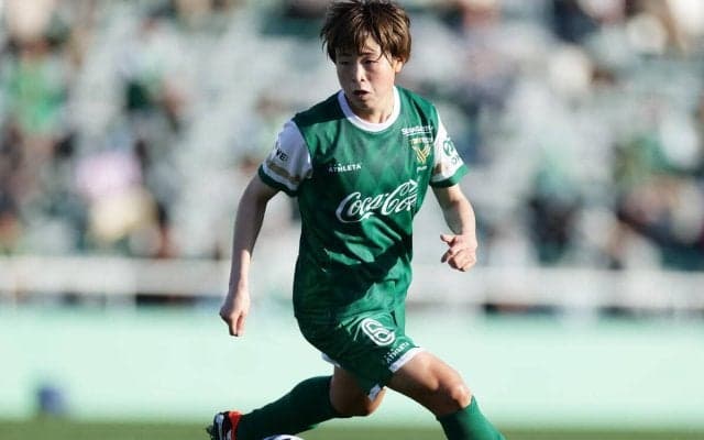 日テレ・ベレーザ一筋のDF宮川麻都がハンマビーへ完全移籍！ スウェーデンの名門、今季から天野紗も加入