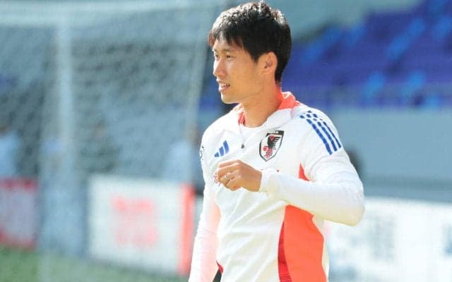 「マジでやってきたよ」「カマダサーン！」現地ファン興奮！鎌田大地がクリスタル・パレスに合流、ユニフォーム姿も「ようこそ最愛のカマダ」