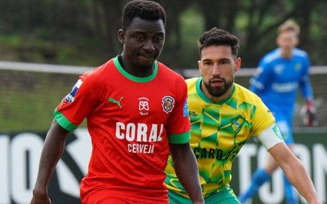 J1最下位に沈む札幌が補強！ ガーナ人ウインガーのMFフランシス・カンを完全移籍で獲得「最善を尽くす事をお約束します」