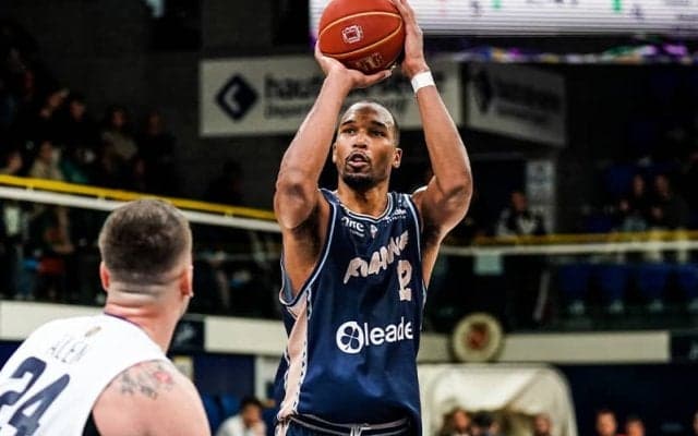 秋田が新外国籍選手のヤニス・モランを獲得…フランス代表歴ある208センチのビッグマン