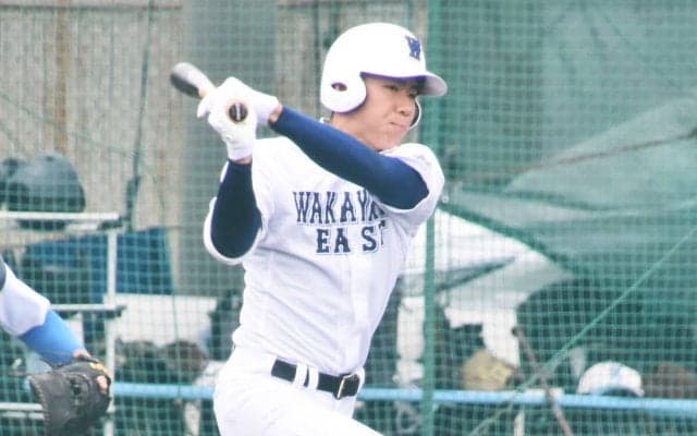 「紀州の角中勝也」和歌山東・谷村剛は木製バットでヒットを量産 初見の投手でもフルスイングできる強みでプロを目指す