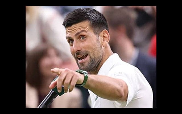  ジョコ 観客に応戦、痛烈メッセージ 