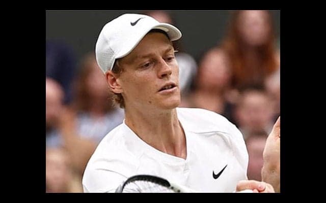  世界1位シナー 死闘の末に敗退 