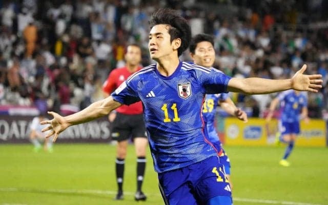 パリ五輪メンバー選考が示す｢日本サッカー｣の超進化(2)フランスW杯ベスト4に｢勝利｣、クラマー招聘で｢メキシコ銅｣、プロ｢容認｣から｢要求｣へ