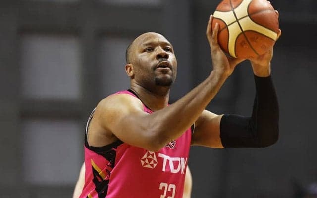 ハビエル・カーターが秋田から滋賀へ移籍「合流が待ち遠しい」眞庭GM“第1号の契約選手”